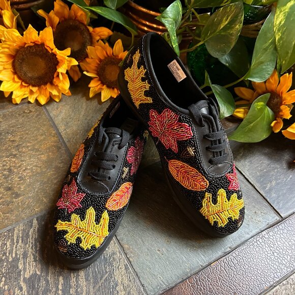 NEW Fully-Beaded “Autumn Leaves” Lace-up Oxfords - Picture 7 of 9